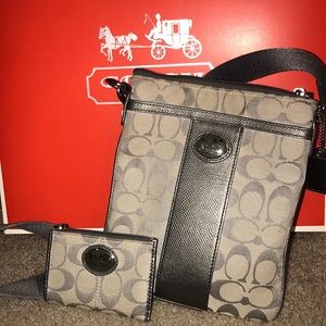 Authentic COACH crossbody & matching change purse